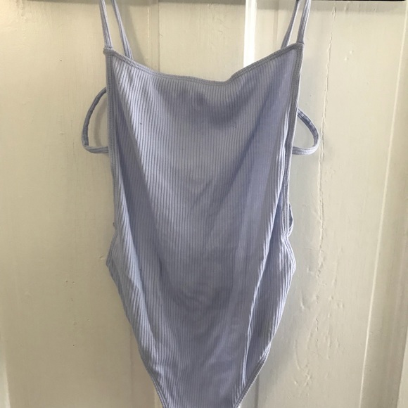 Body suit // never been worn - Picture 2 of 2